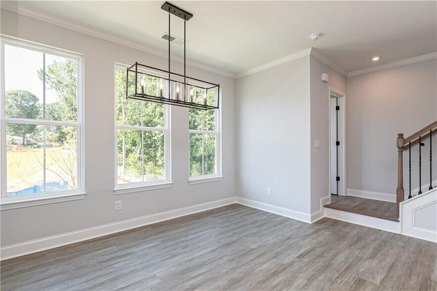 Building Photo - 517 Hardy Dr
