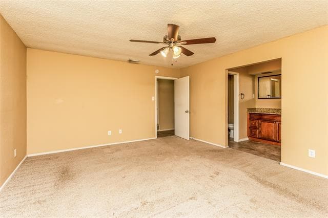 Building Photo - 4622 Burdock Dr
