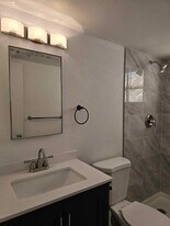 Building Photo - 2140 Webster St