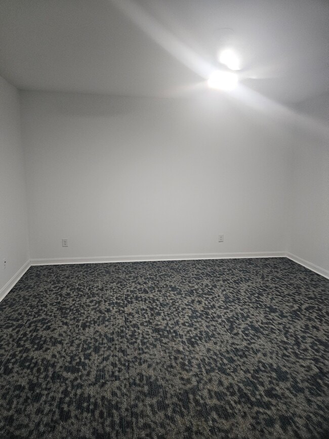 Building Photo - 53 Overlook Dr