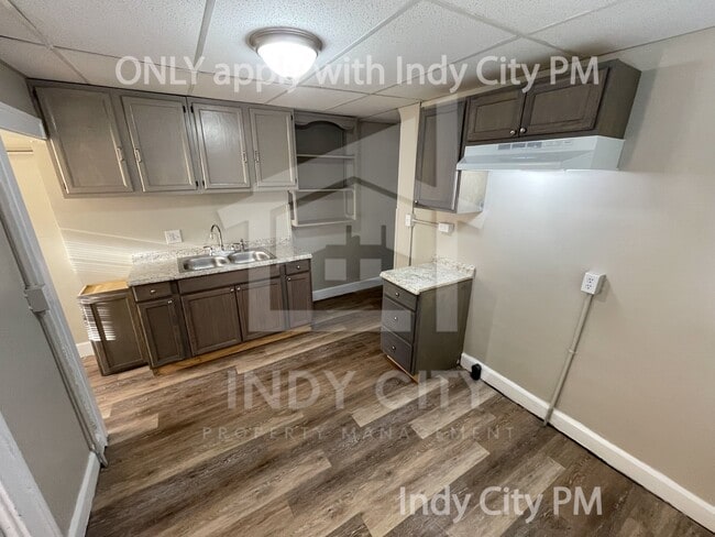 Building Photo - 3052 Carson Ave