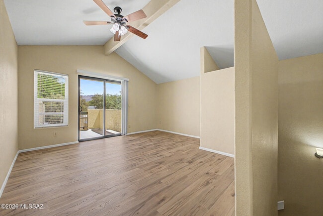 Building Photo - 5250 Woodspring Dr