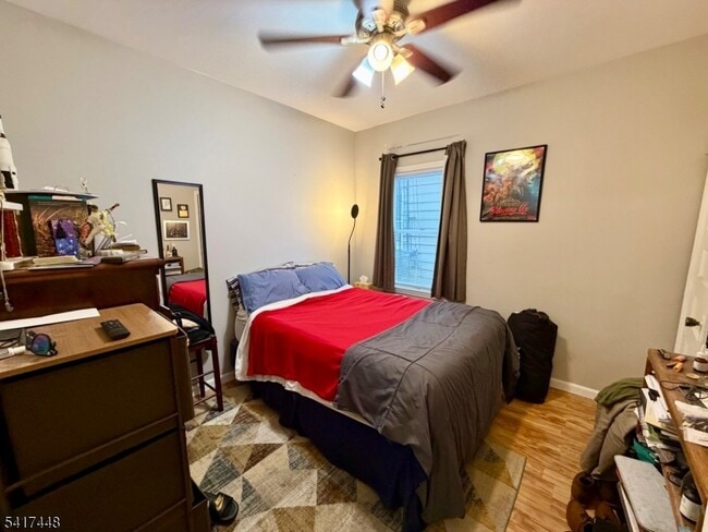 Building Photo - 33 Claremont Ave