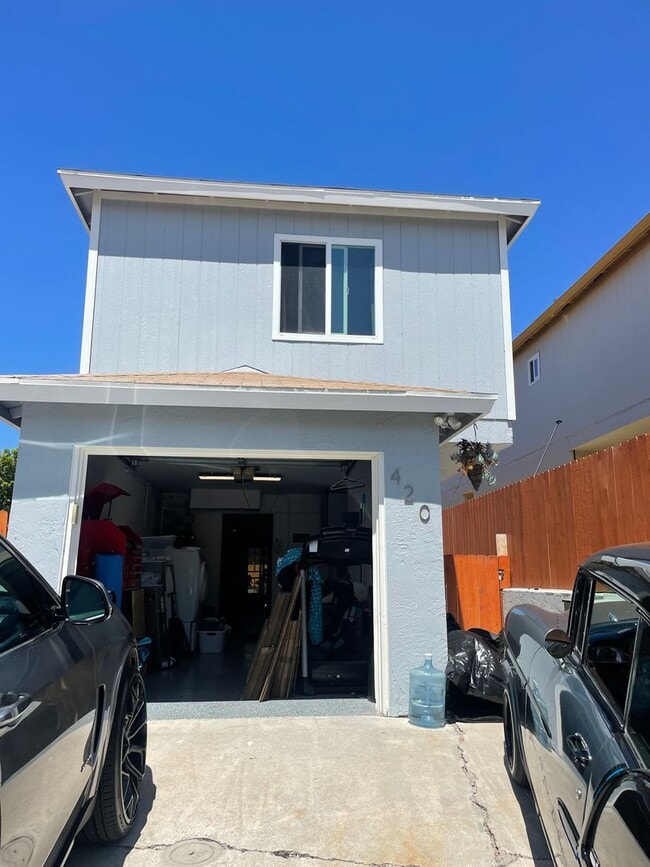 Building Photo - Fully remodeled house in Spring Valley on ...