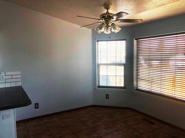 Building Photo - 1400 Chelsey Cir