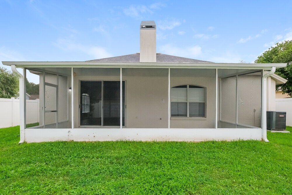 Building Photo - 1046 Crimson Clover Ln