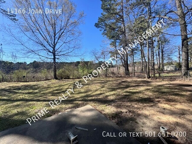 Building Photo - 14166 Joan Dr