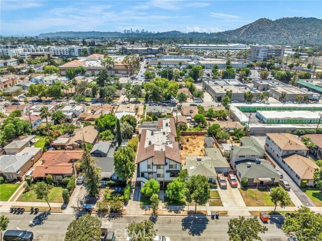 Building Photo - 640 Ivy St
