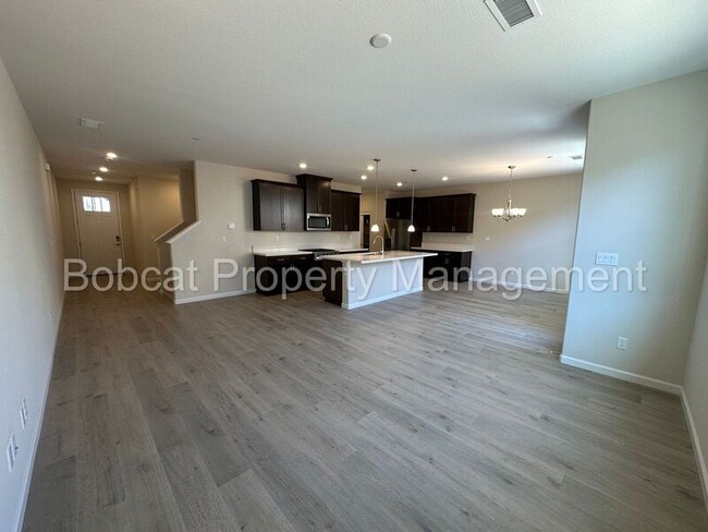 Building Photo - 862 Furlong Dr