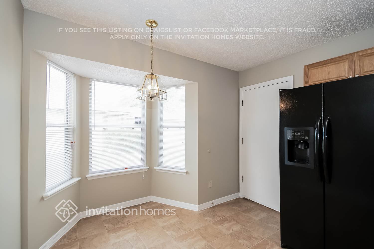 Building Photo - 7736 Rockridge Dr W
