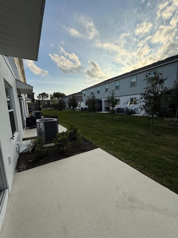 Building Photo - 14910 Harvest St