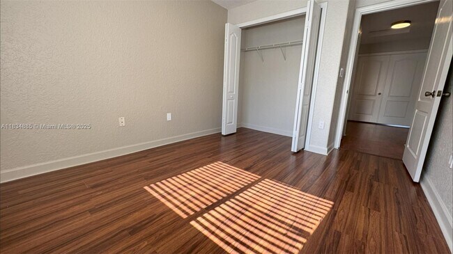 Building Photo - 3855 SW 171st Terrace