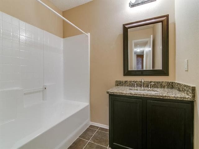 Building Photo - 1419 Leeward Ln