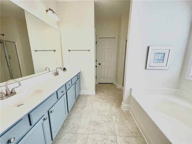 Building Photo - 340 Pintail Ct