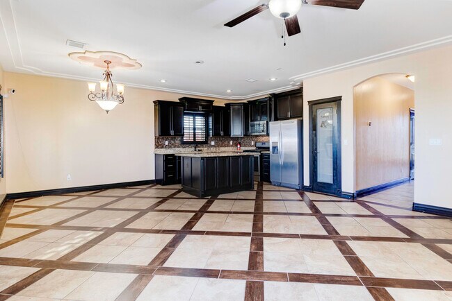 Building Photo - 3138 Fox Grove