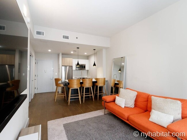 Building Photo - 1325 Herkimer St