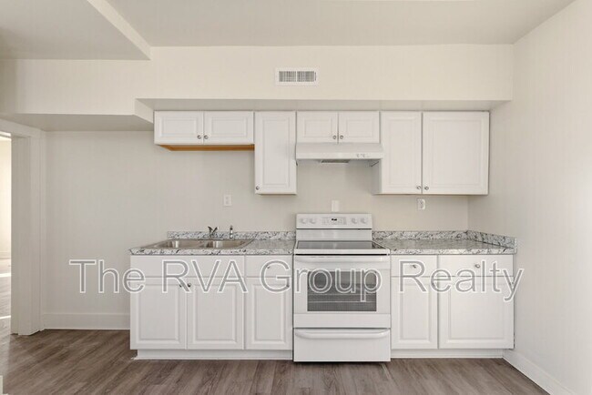 Building Photo - 27 S Jefferson St