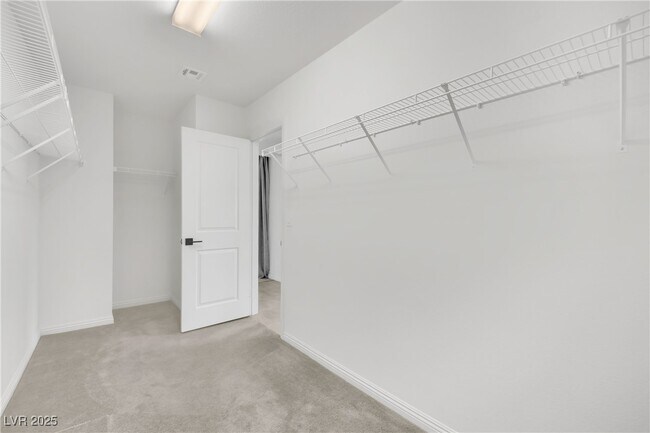 Building Photo - 945 Glenhaven Pl