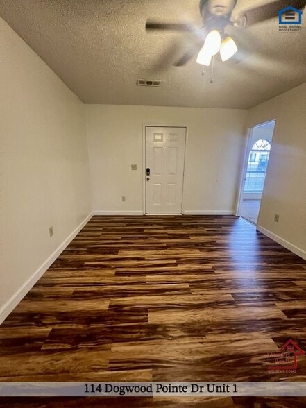 Building Photo - 114 Dogwood Pointe Dr