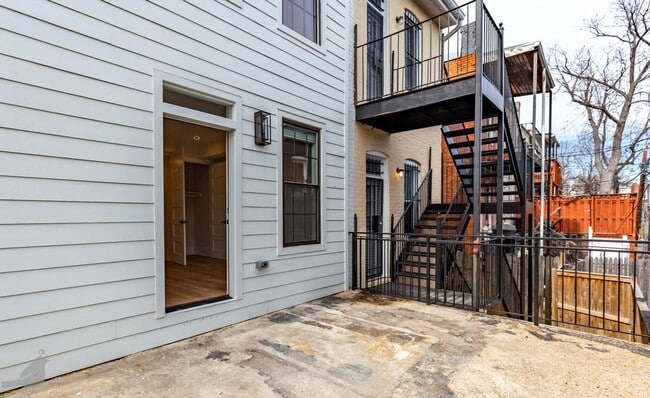 Building Photo - 3001 11th St NW
