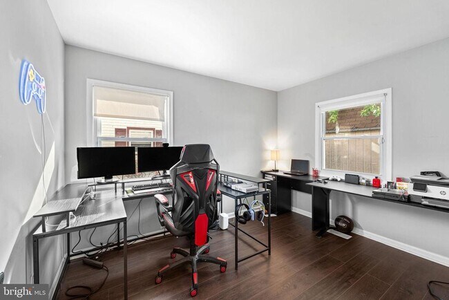 Building Photo - 35 Mullshire Ln