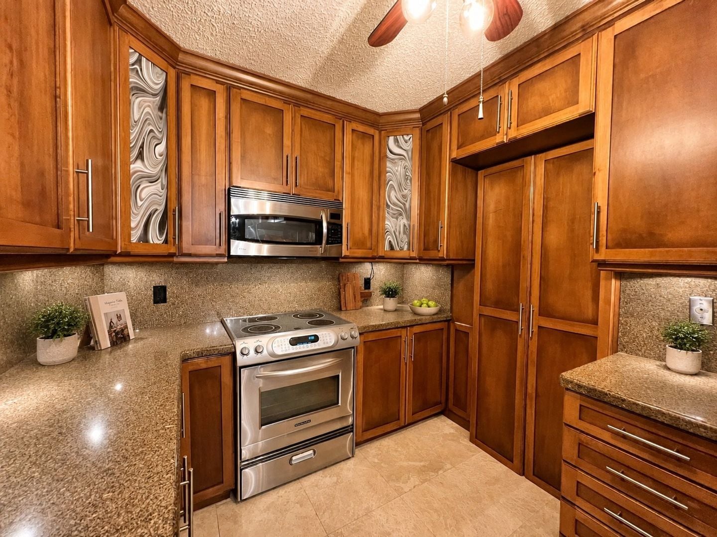 Building Photo - 649 W Oakland Park Blvd