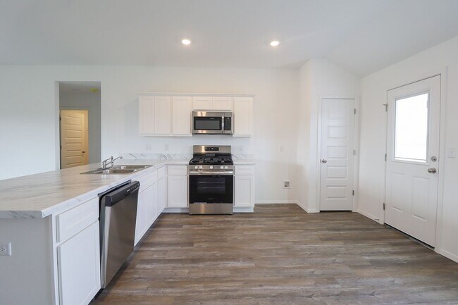 Building Photo - 3 Bed | 2 Bath | New Build in Bixby