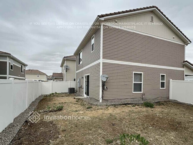 Building Photo - 5545 N Gibraltar St