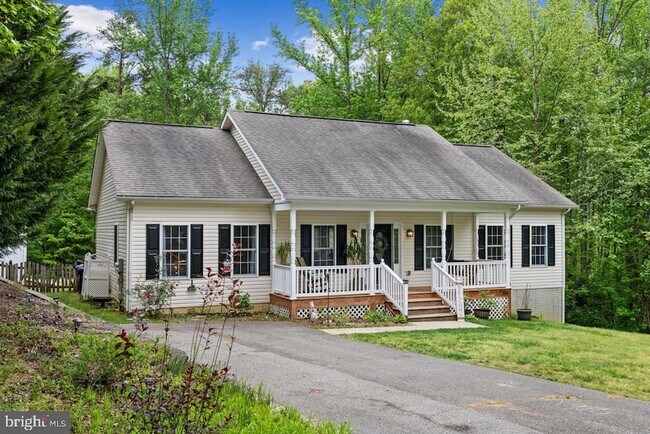 Building Photo - 7386 Monroe Dr