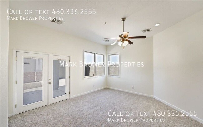 Building Photo - 11423 W La Reata Ave