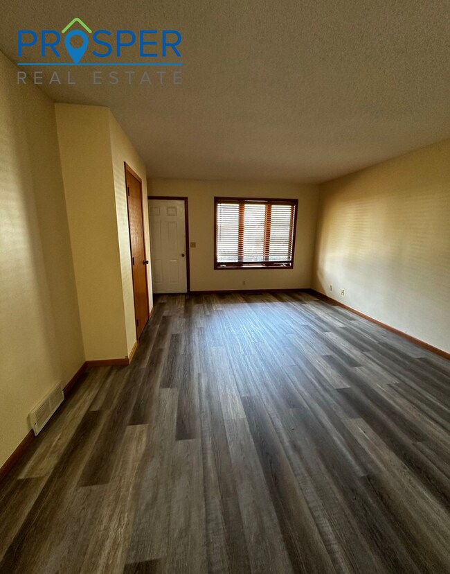 Building Photo - South Eau Claire Living Without Compromise