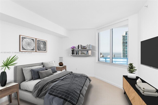 Building Photo - 335 S Biscayne Blvd