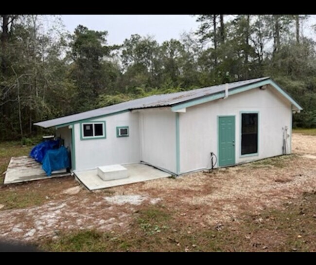 Building Photo - 62067 Military Rd