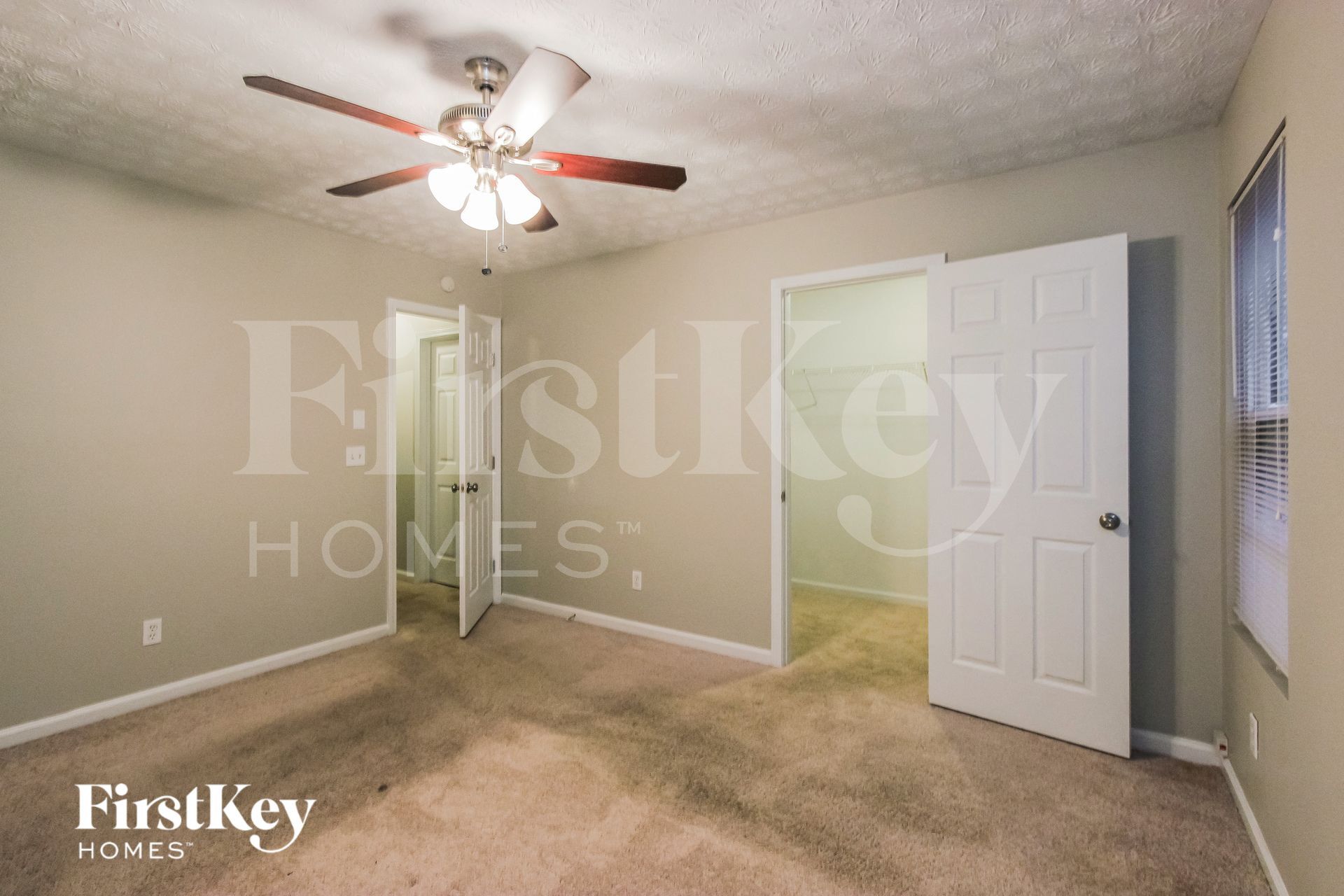 Building Photo - 3342 Crestview Ct