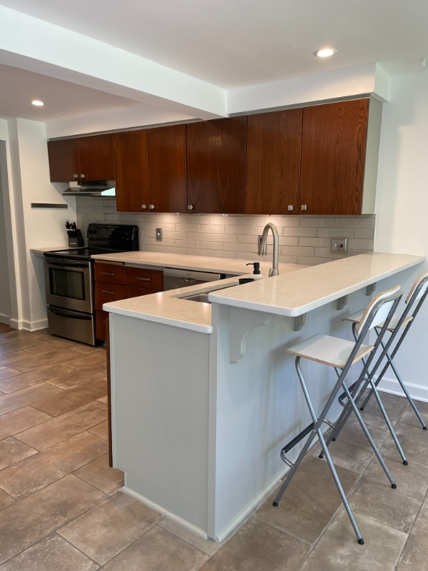Building Photo - 5552 Belinder Ave