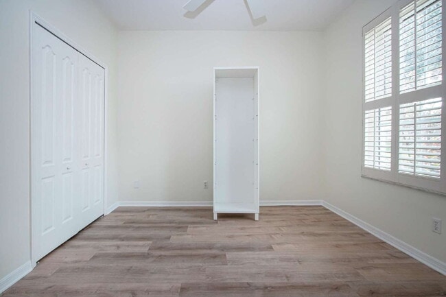 Building Photo - 8419 Whispering Woods Ct