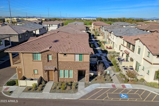 Building Photo - 4100 S Pinelake Way