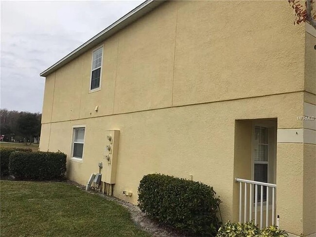 Building Photo - 616 Cresting Oak Cir