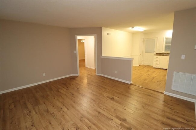 Building Photo - 6116 Deerwood Pl