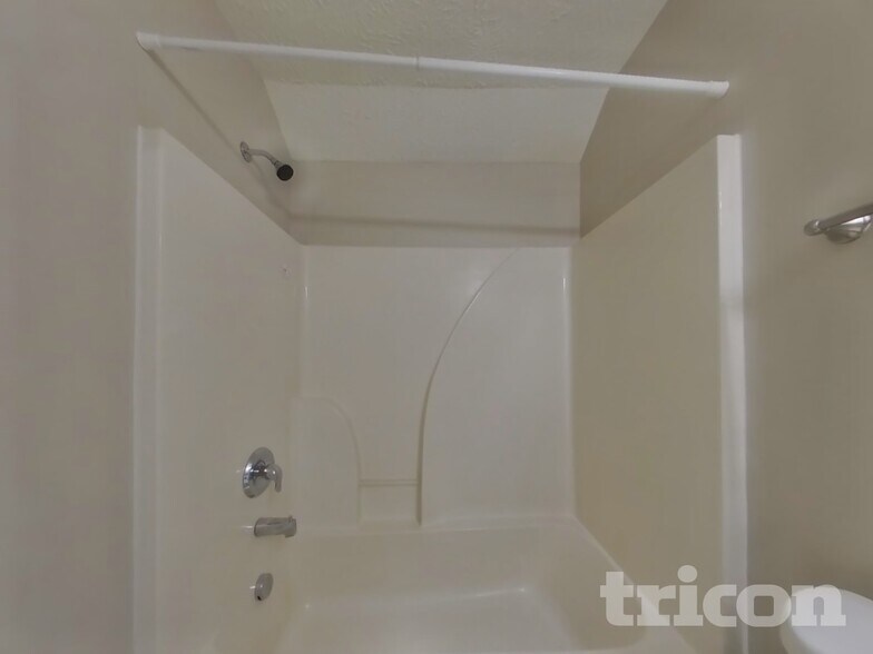 Building Photo - 2023 Fiona Way