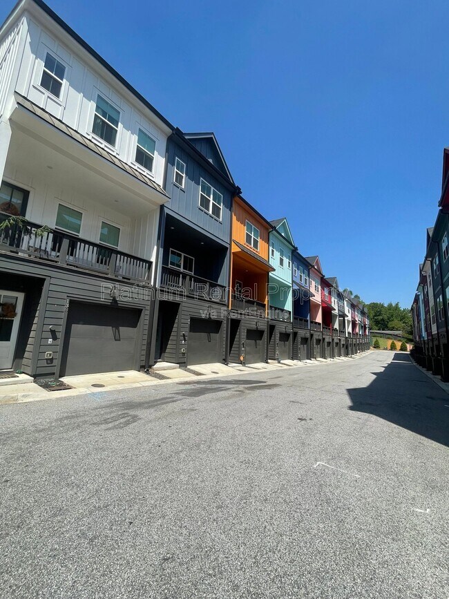 Building Photo - 146 Color Cir