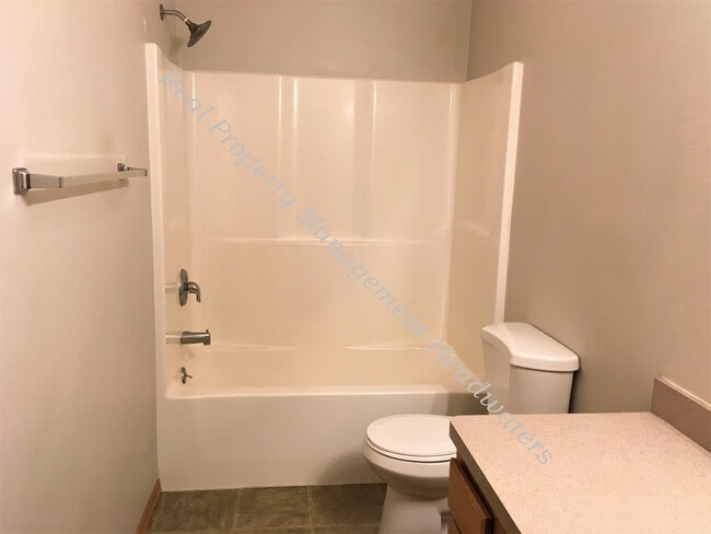 Building Photo - 3838 Tulip St