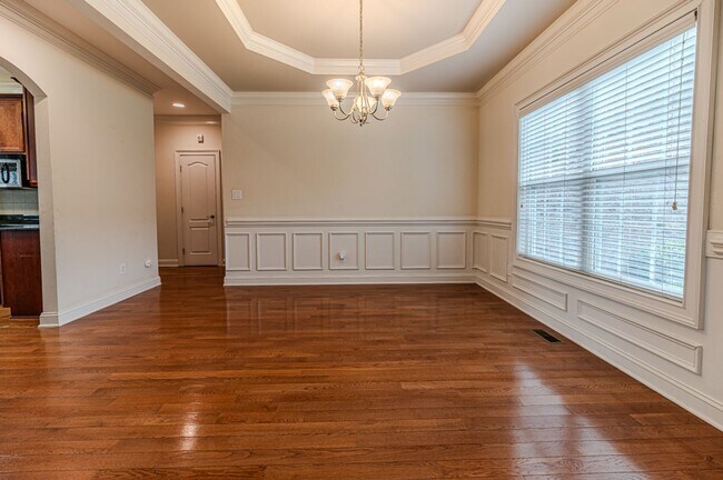 Building Photo - Perfectly Located 4-Bedroom Home Minutes from I-295, Hope Mills & Fort Bragg!