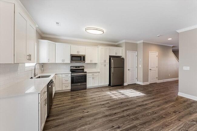 Building Photo - 331 Titan Rdg Wy