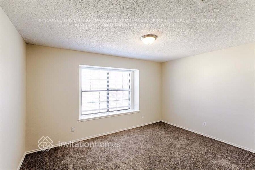 Building Photo - 1340 Todd Dr