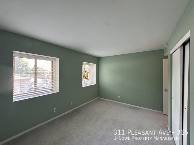 Building Photo - 311 Pleasant Ave