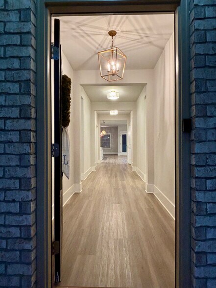 Building Photo - 9133 Monteagle Blvd SE