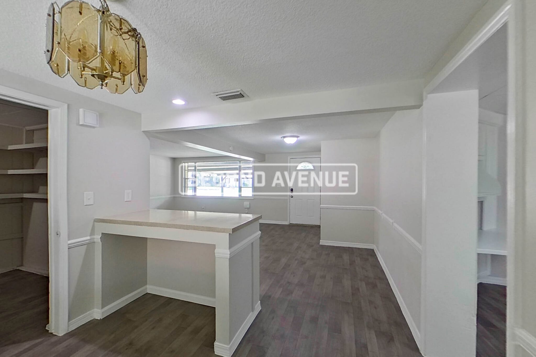 Building Photo - 5331 Woodcrest Rd