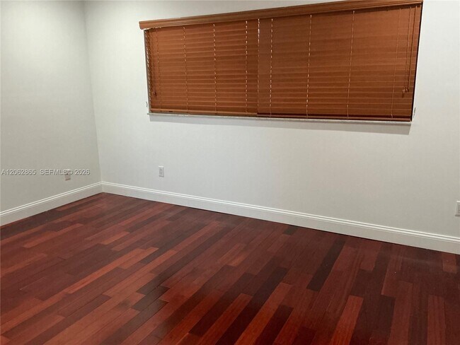 Building Photo - 8559 SW 115th Pl