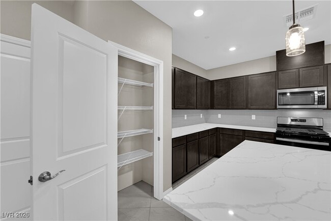 Building Photo - 2606 Ercolano St